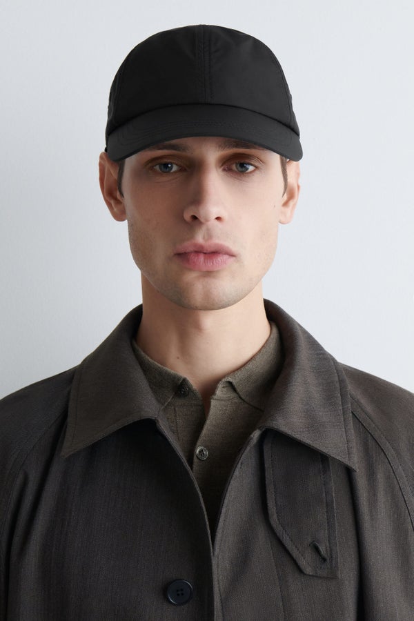 NYLON BASEBALL CAP — Black dark