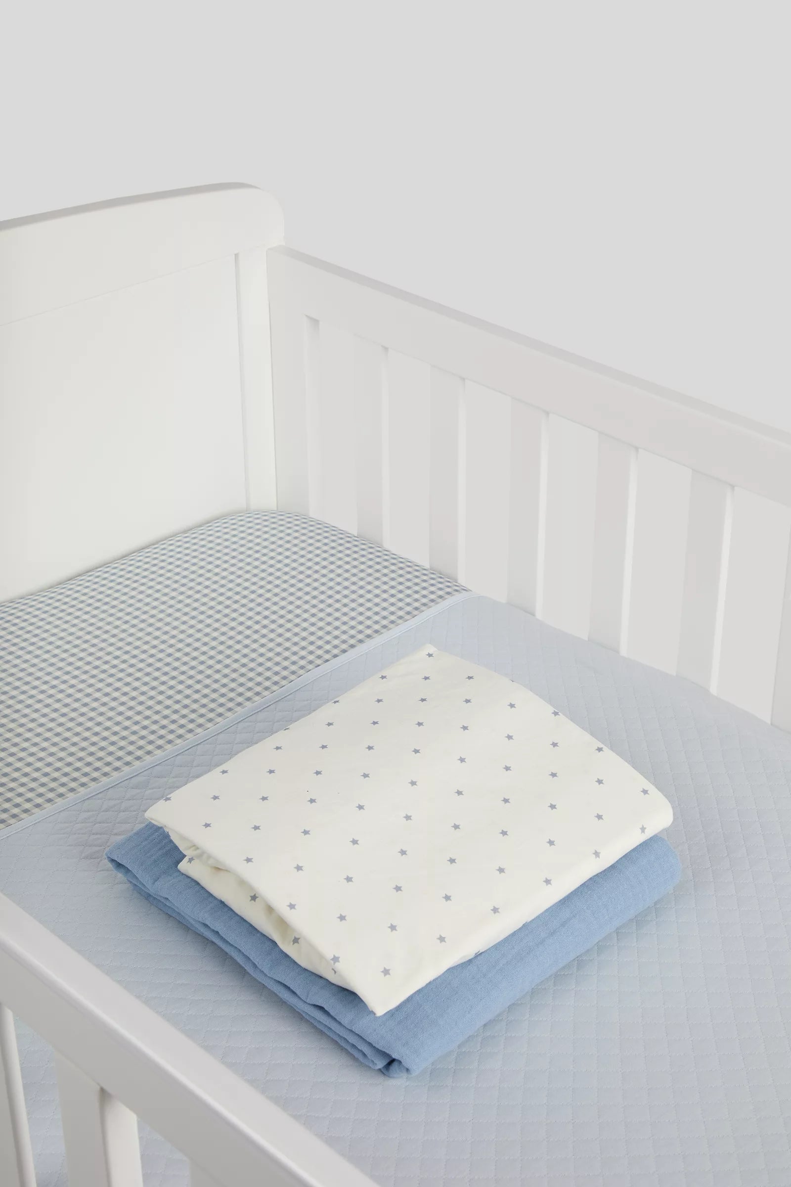 Mothercare Blue Bedding Set (Cot Bed)