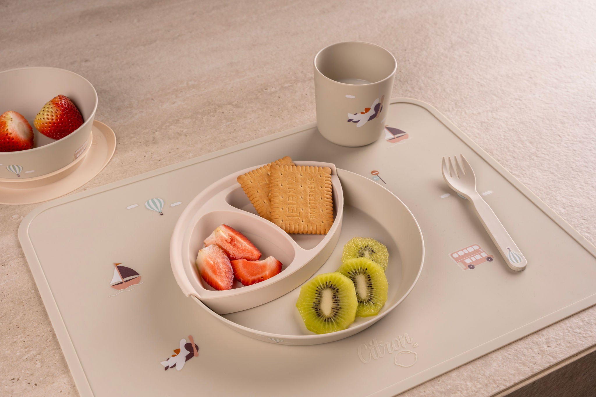 Citron Bio Based Tableware Set Vehicles