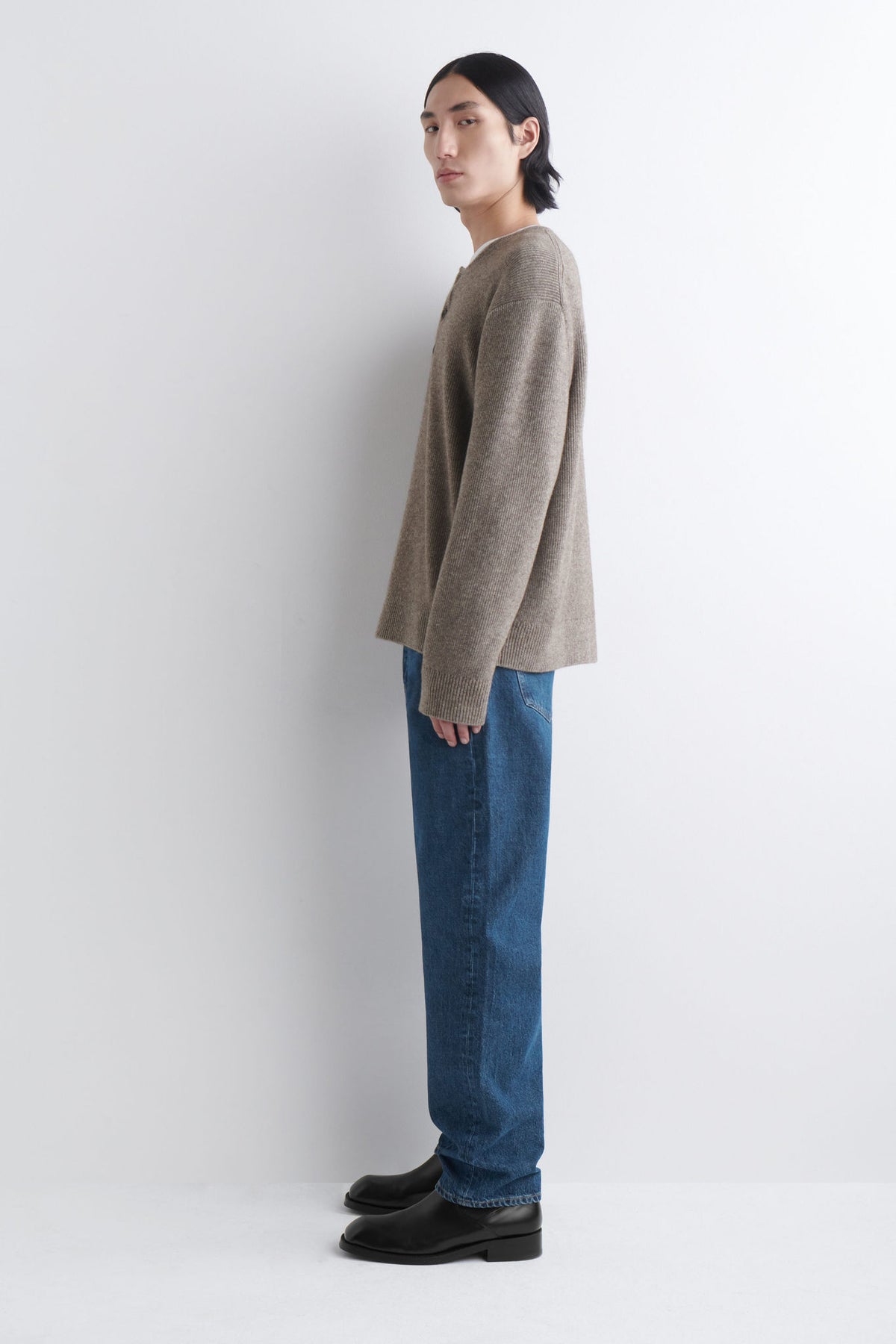 KNITTED MERINO-YAK HENLEY TOP — BEIGE DARK