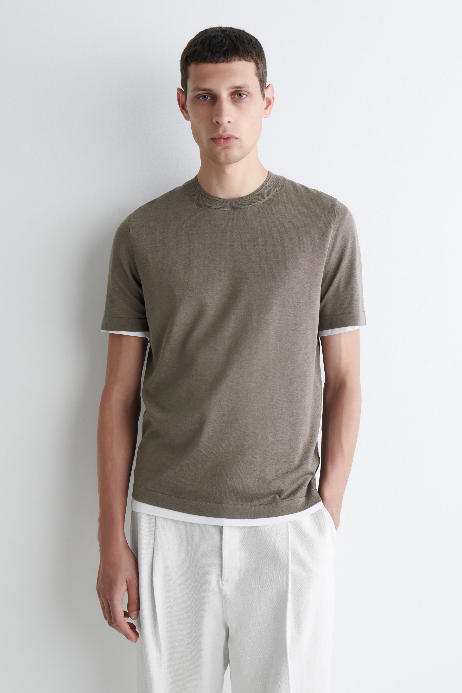 SLIM KNITTED SILK T-SHIRT - GREY-BEIGE | COS