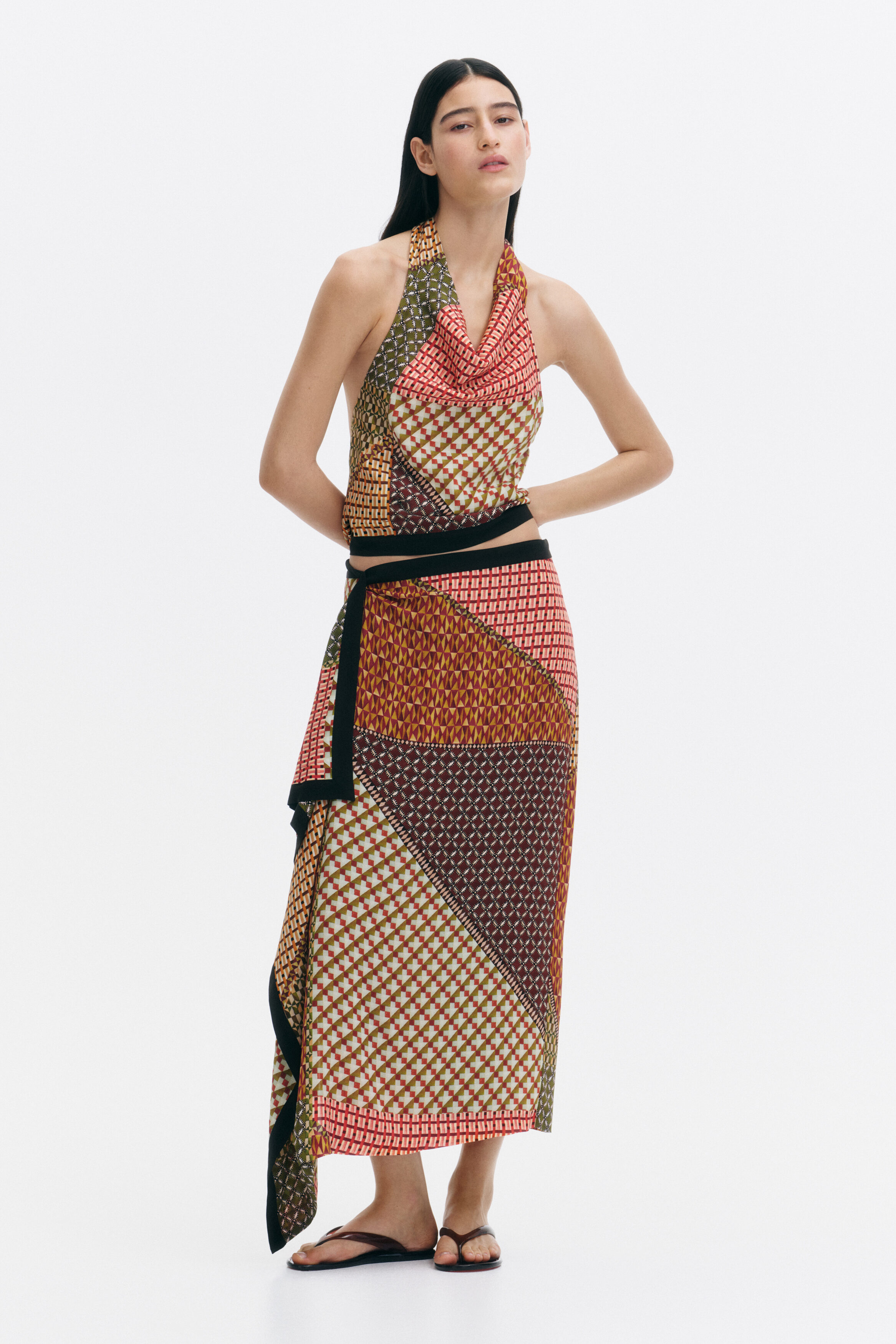 Cowl-neck halterneck top