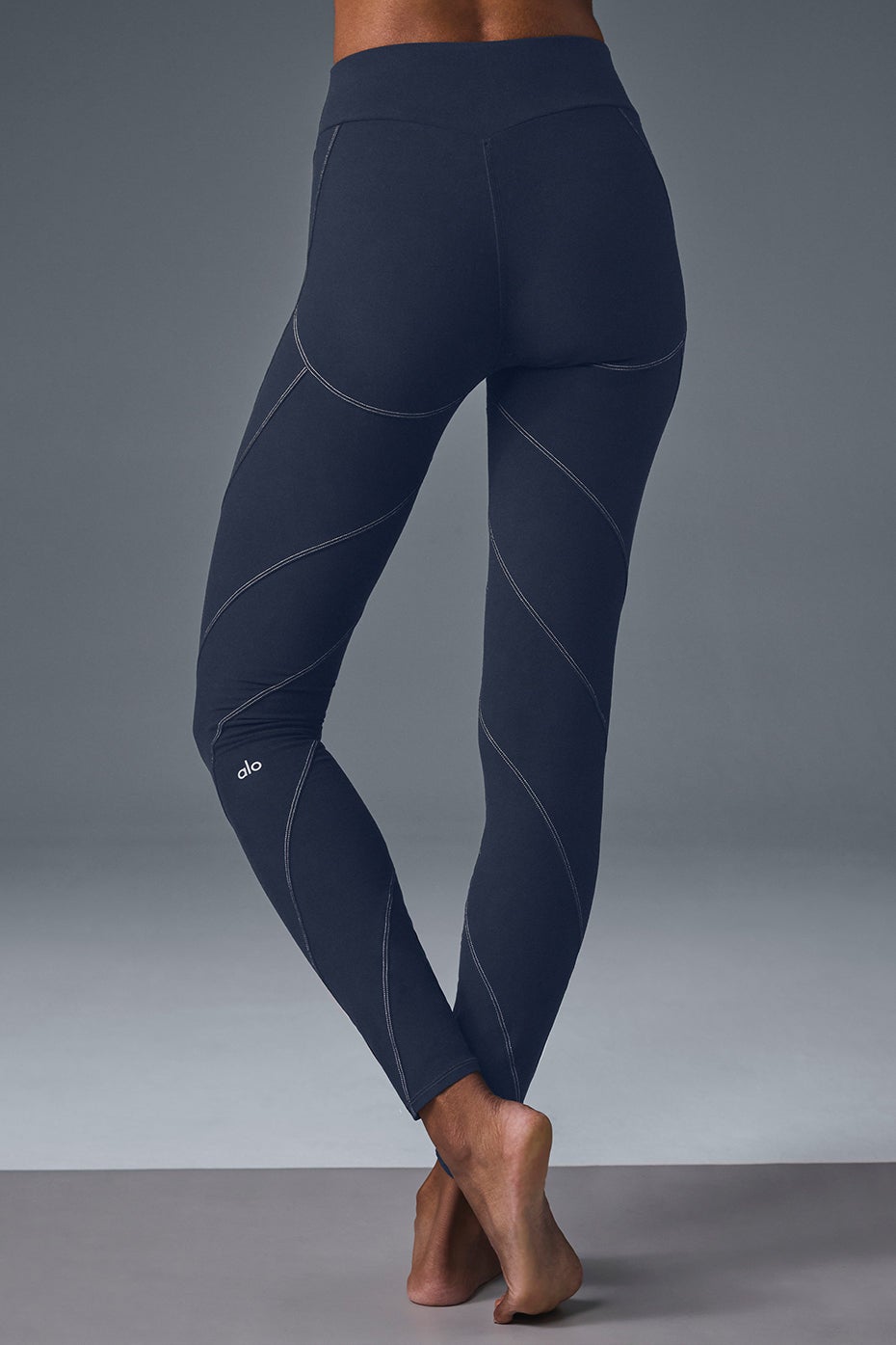 Alosoft High-waist Sunray Legging | Alo Yoga Qatar