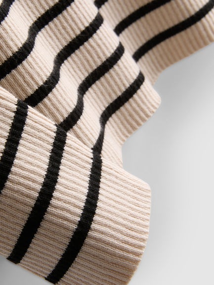 Ribbed Crew Neck Jumper