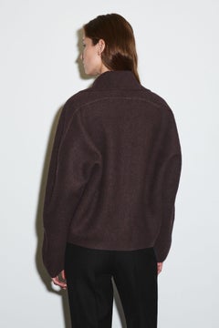 SCULPTED MERINO WOOL SHORT JACKET — Brown dark 5