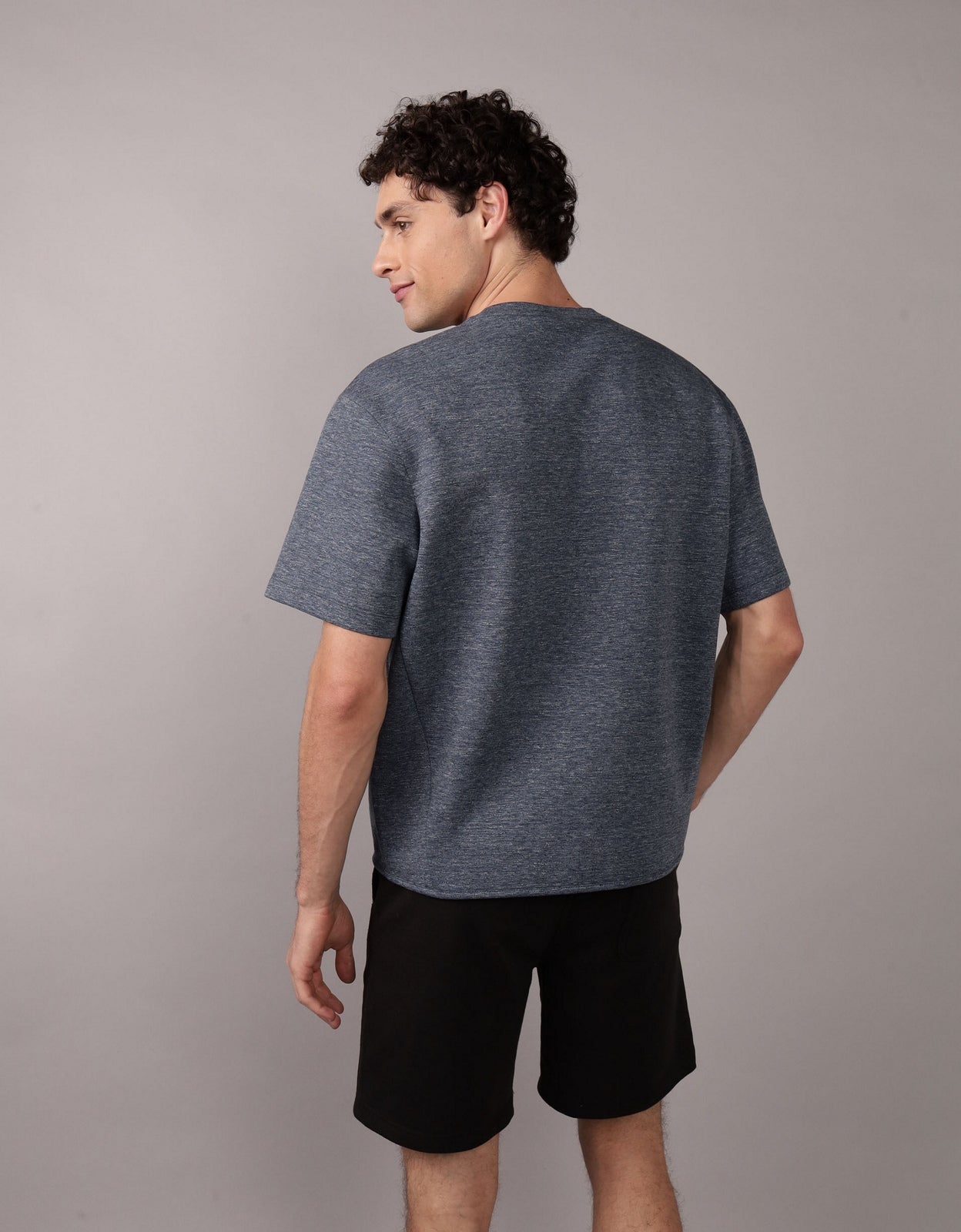 AE 24/7 Crew Neck Sweatshirt