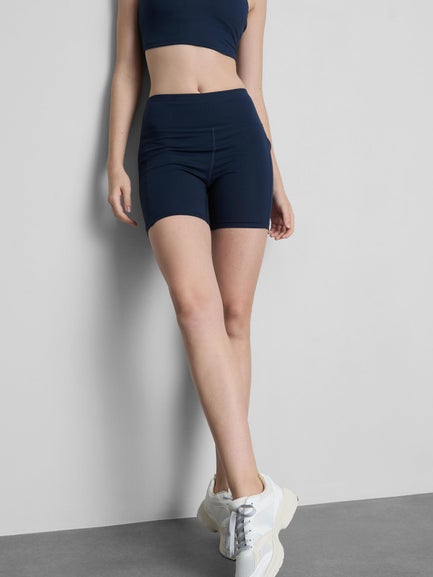 Mid Rise Active Yoga Shorts