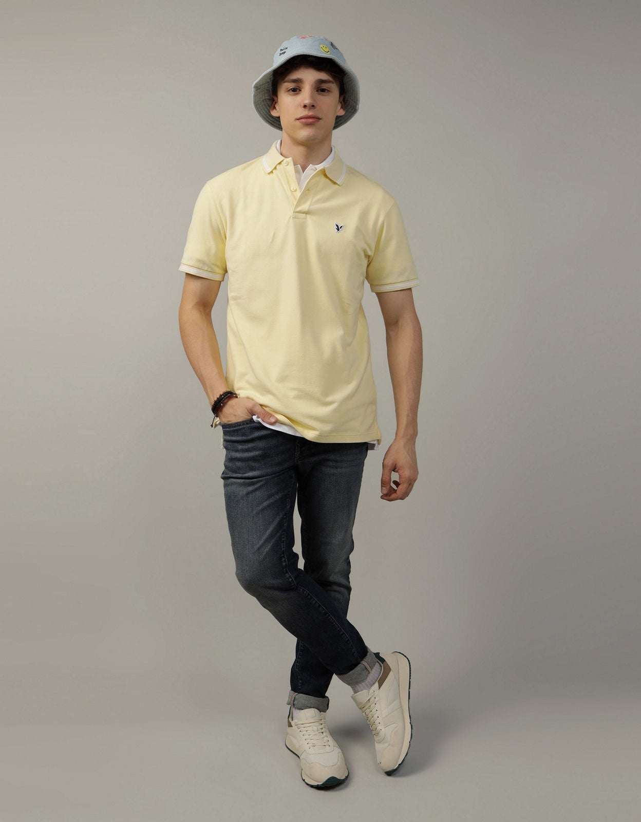 قميص بولو بيكي من AE