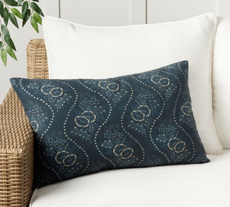 Seneca Indoor/Outdoor Lumbar Pillow
