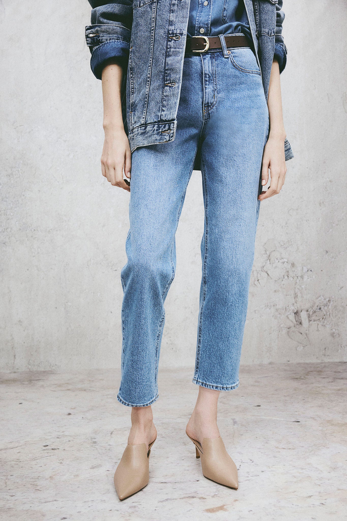 Buy Slim Straight High Ankle Jeans online in UAE H M UAE