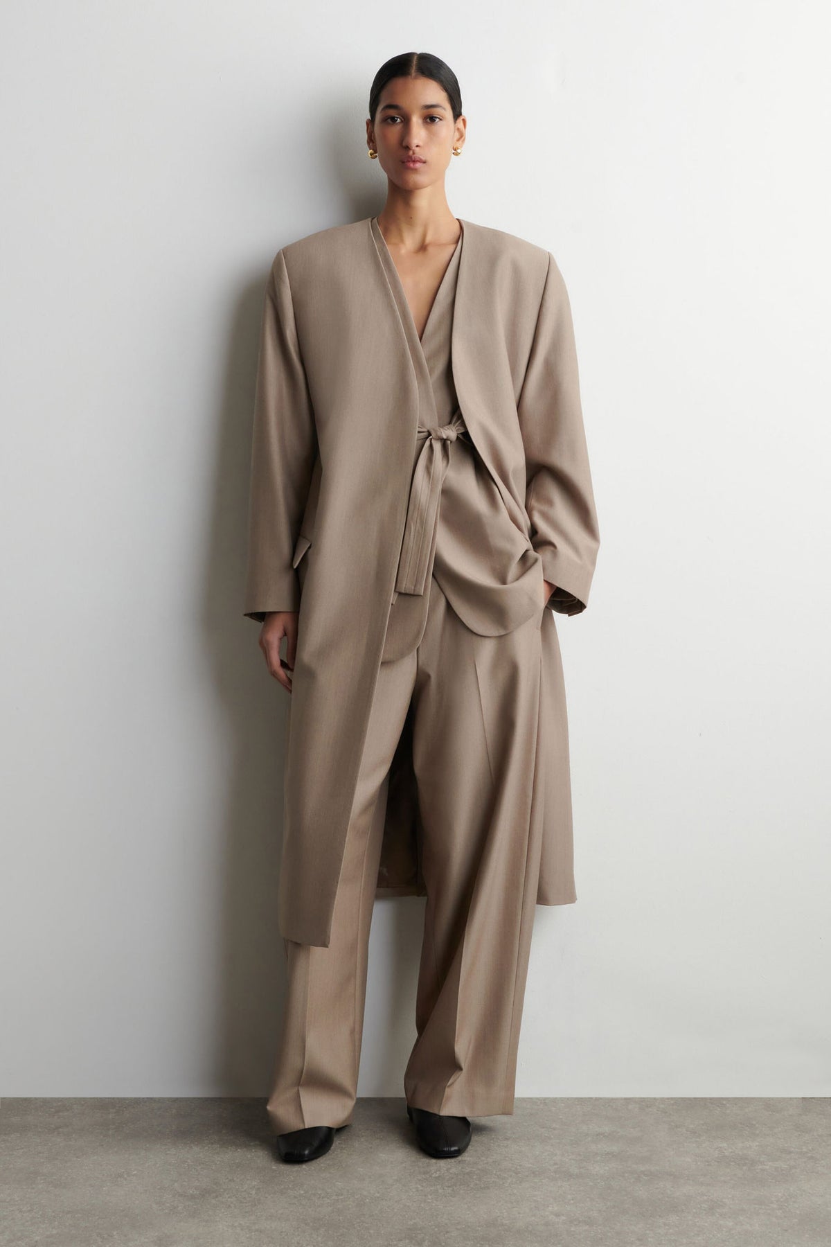 COLLARLESS TAILORED COAT — Mole dusty light