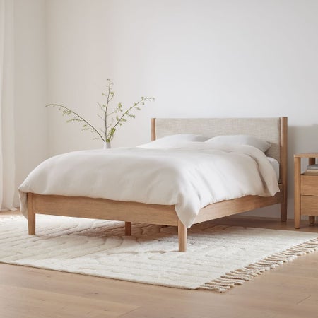 Hargrove Bed