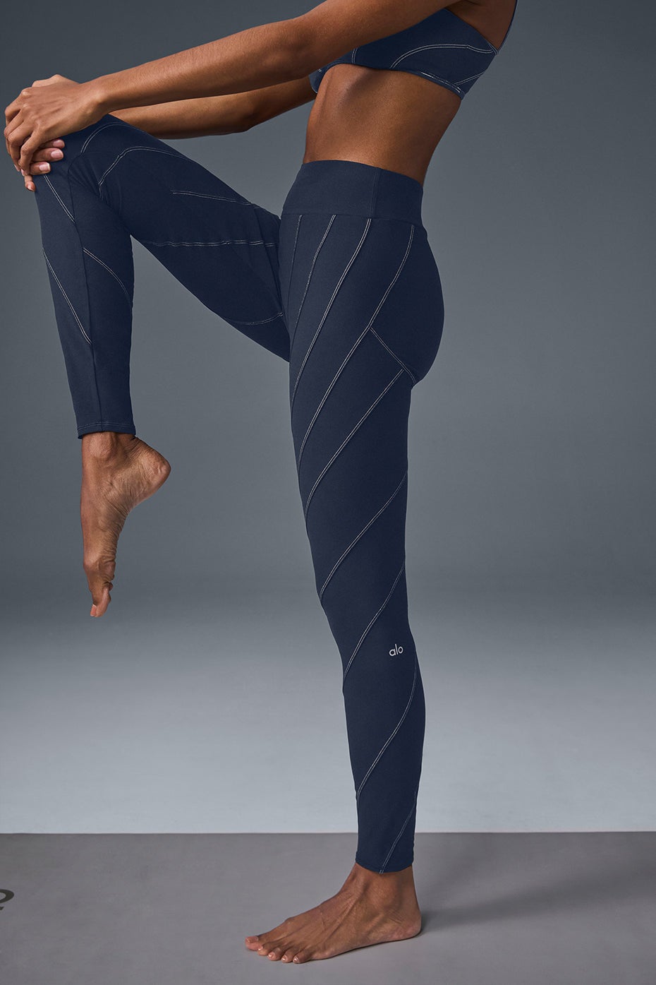 Alosoft High-waist Sunray Legging | Alo Yoga Qatar