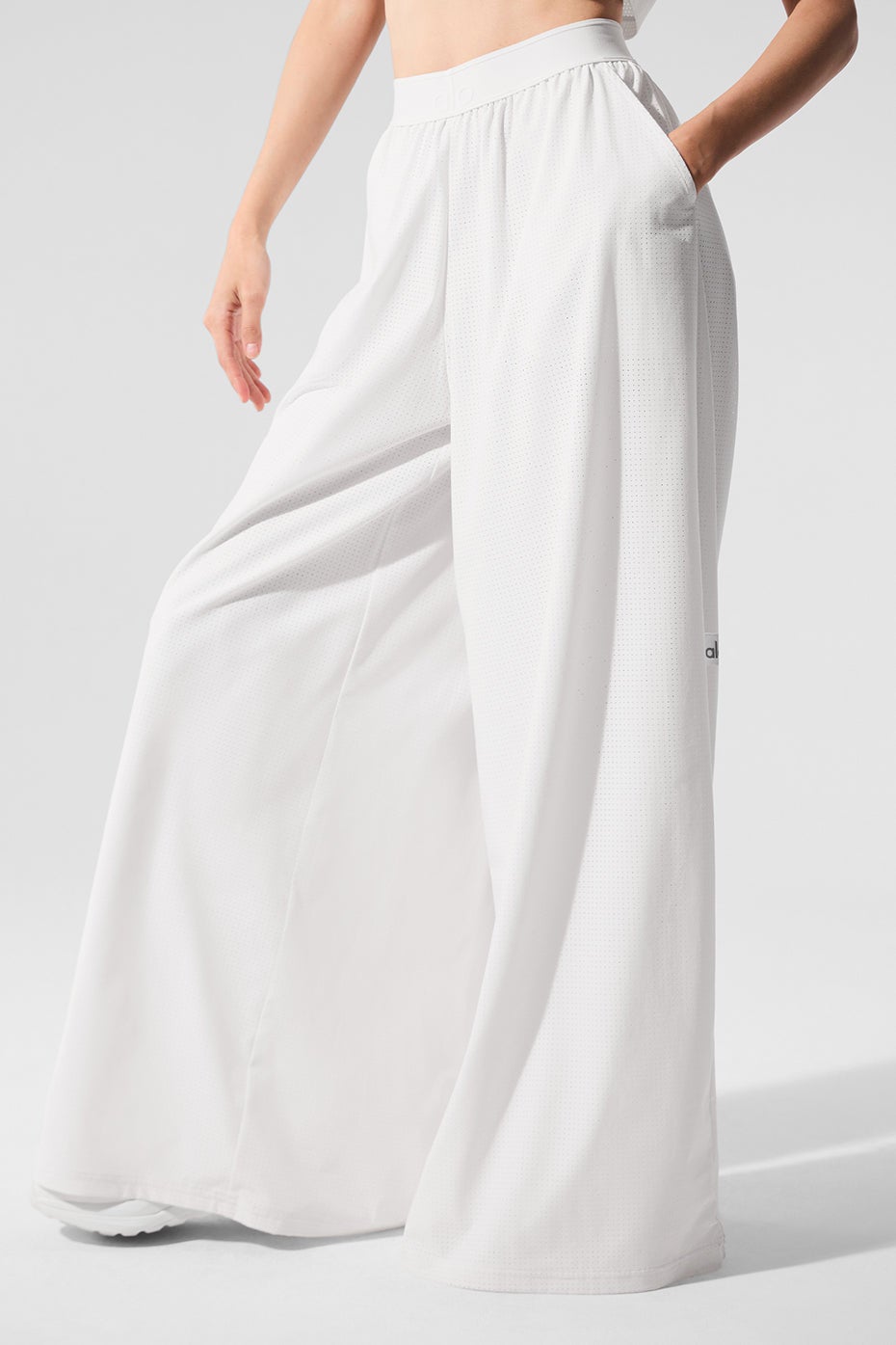 Mesh Mirage Trouser | Alo Yoga Qatar