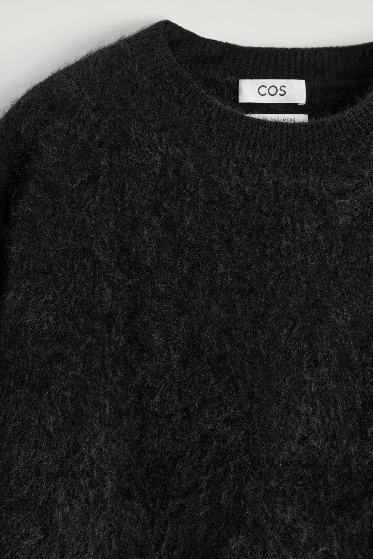 BRUSHED PURE CASHMERE CREW-NECK SWEATER — Black dark