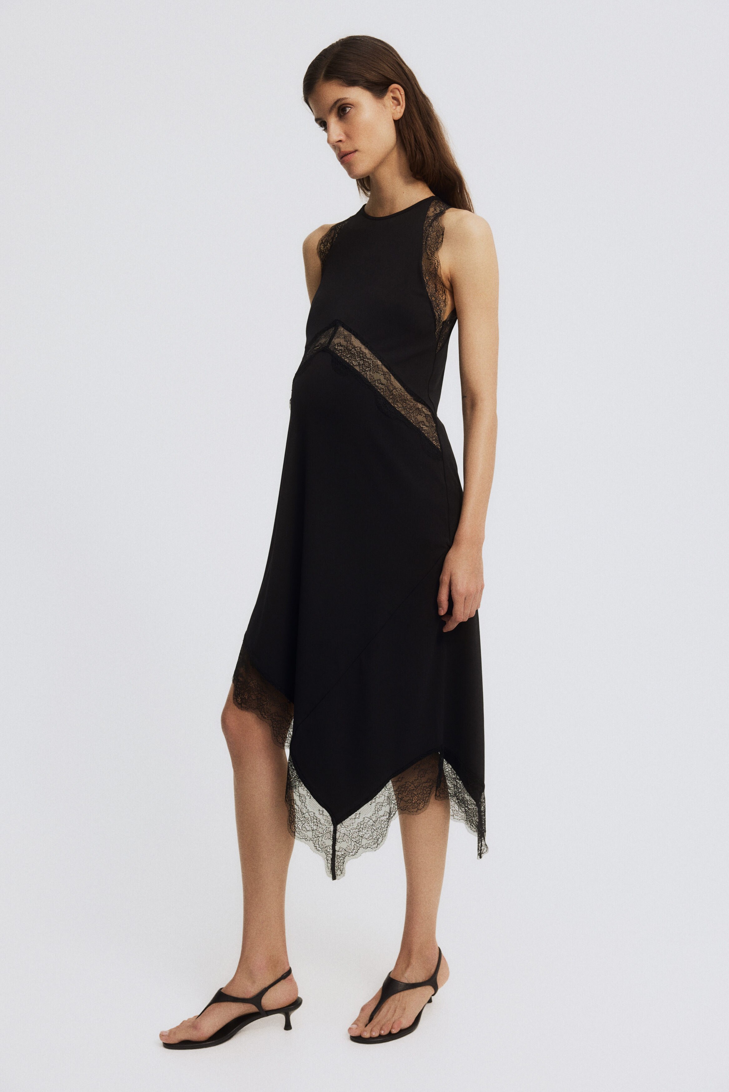 MAMA Lace-trimmed dress