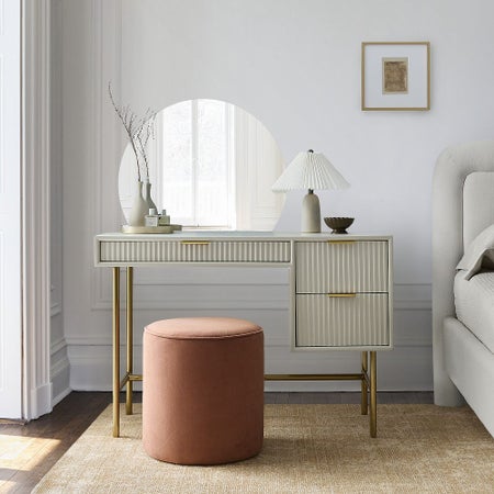 Quinn Vanity (44")