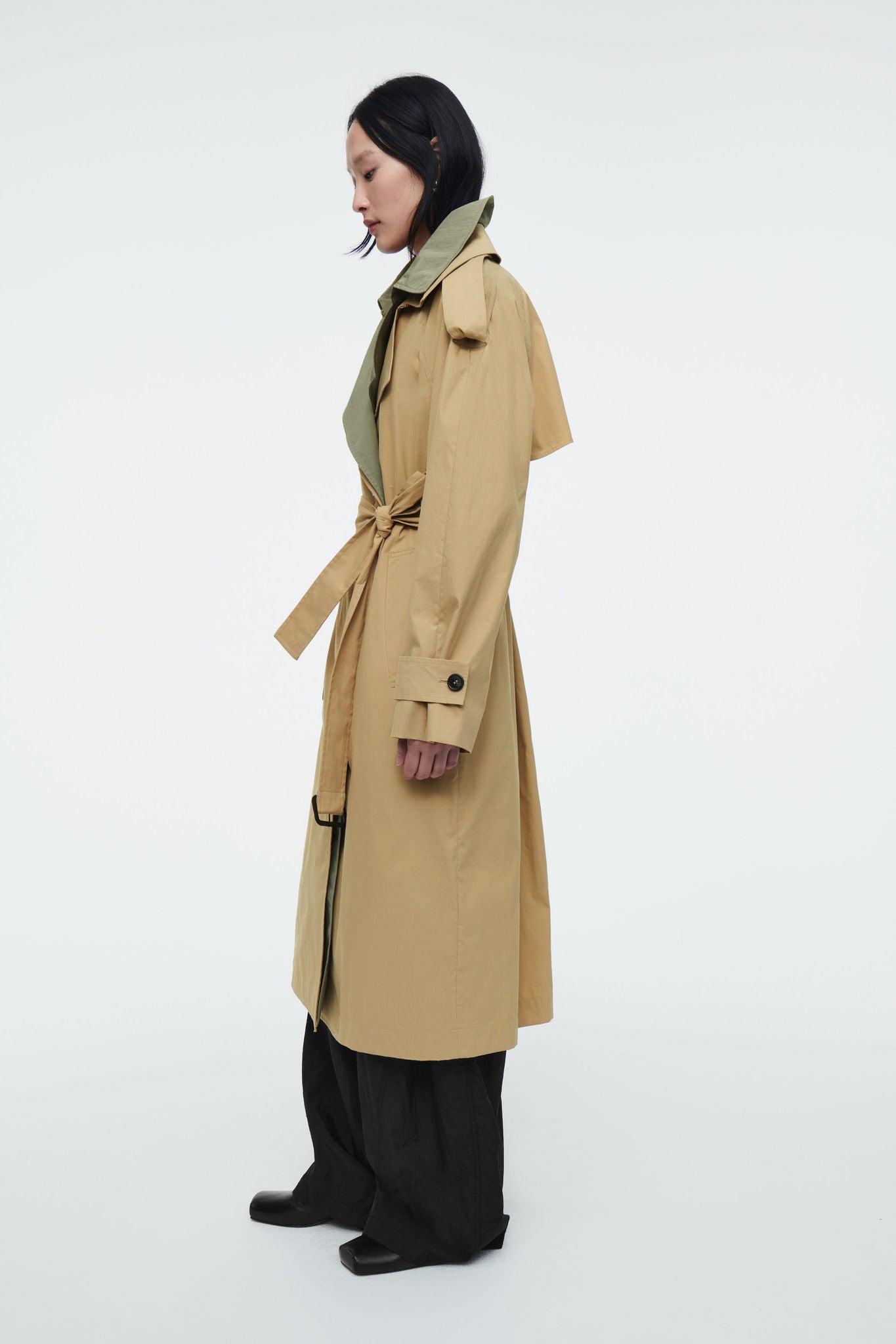 Long tan trench coat best sale