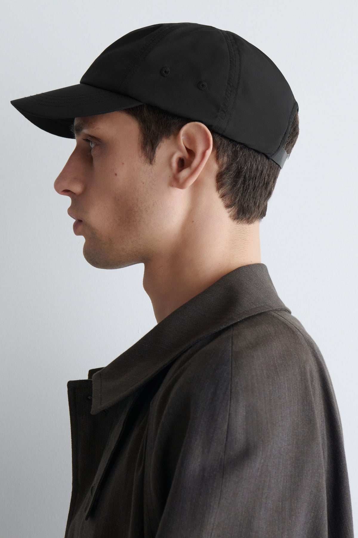 NYLON BASEBALL CAP — Black dark