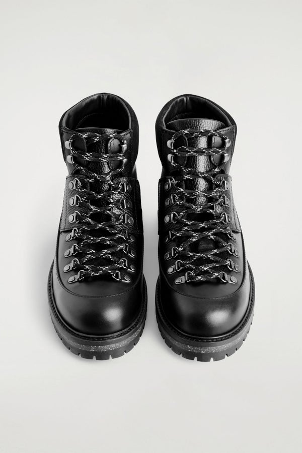 LEATHER HIKING BOOTS — Black dark
