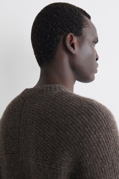 OVERSIZED WOOL-YAK V-NECK JUMPER — Mole medium dusty 5