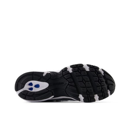 New Balance 740 - Grade School Shoes