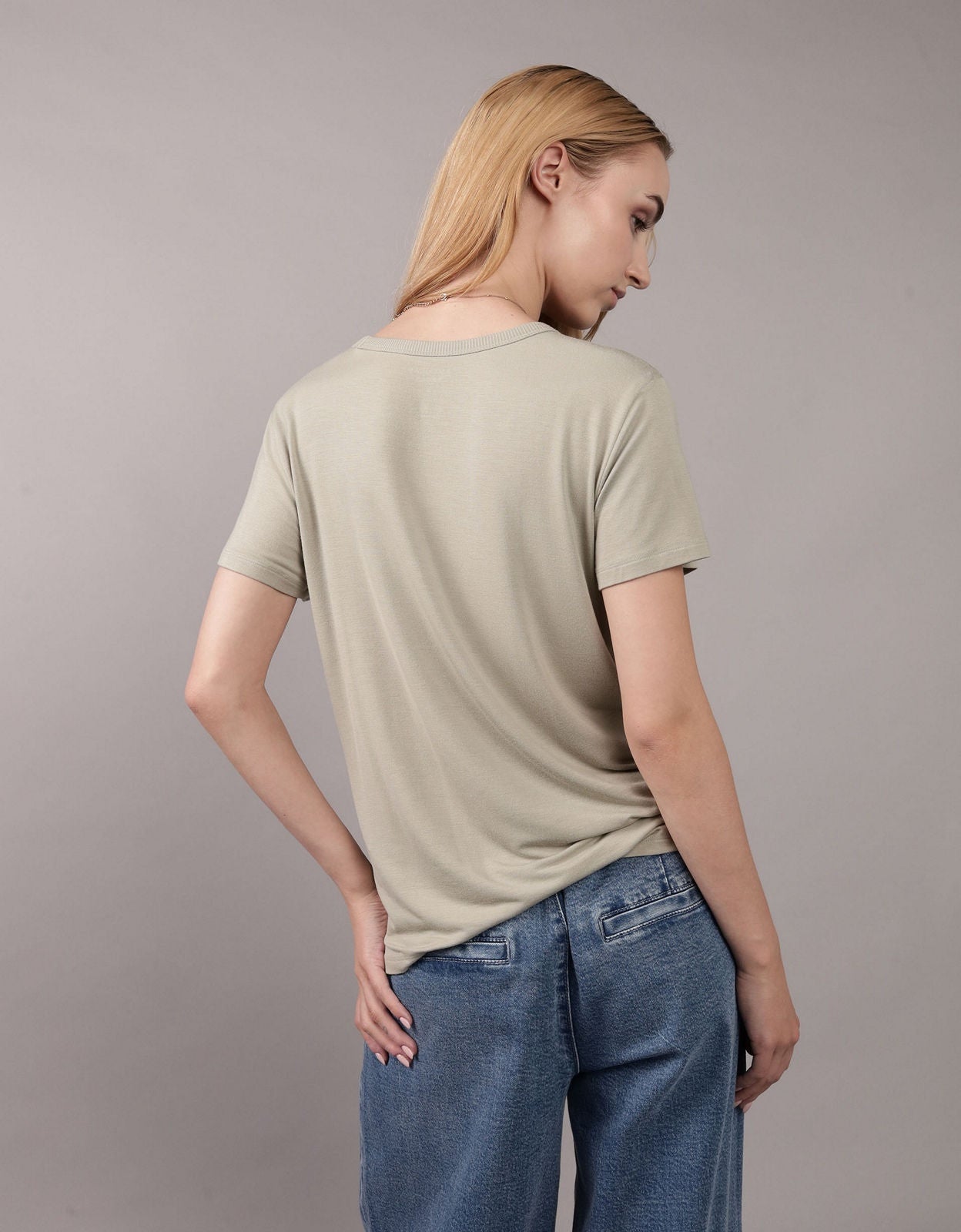Ae Soft \u0026 Sexy T-shirt | American Eagle Bahrain