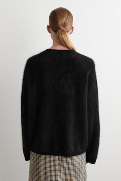 BRUSHED PURE CASHMERE CREW-NECK SWEATER — Black dark 5