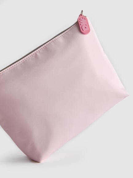 Arthur D.W Make Up Bag
