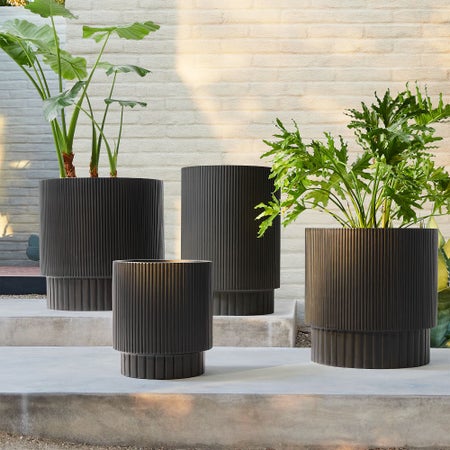Fluted Ficonstone Indoor/Outdoor Planters