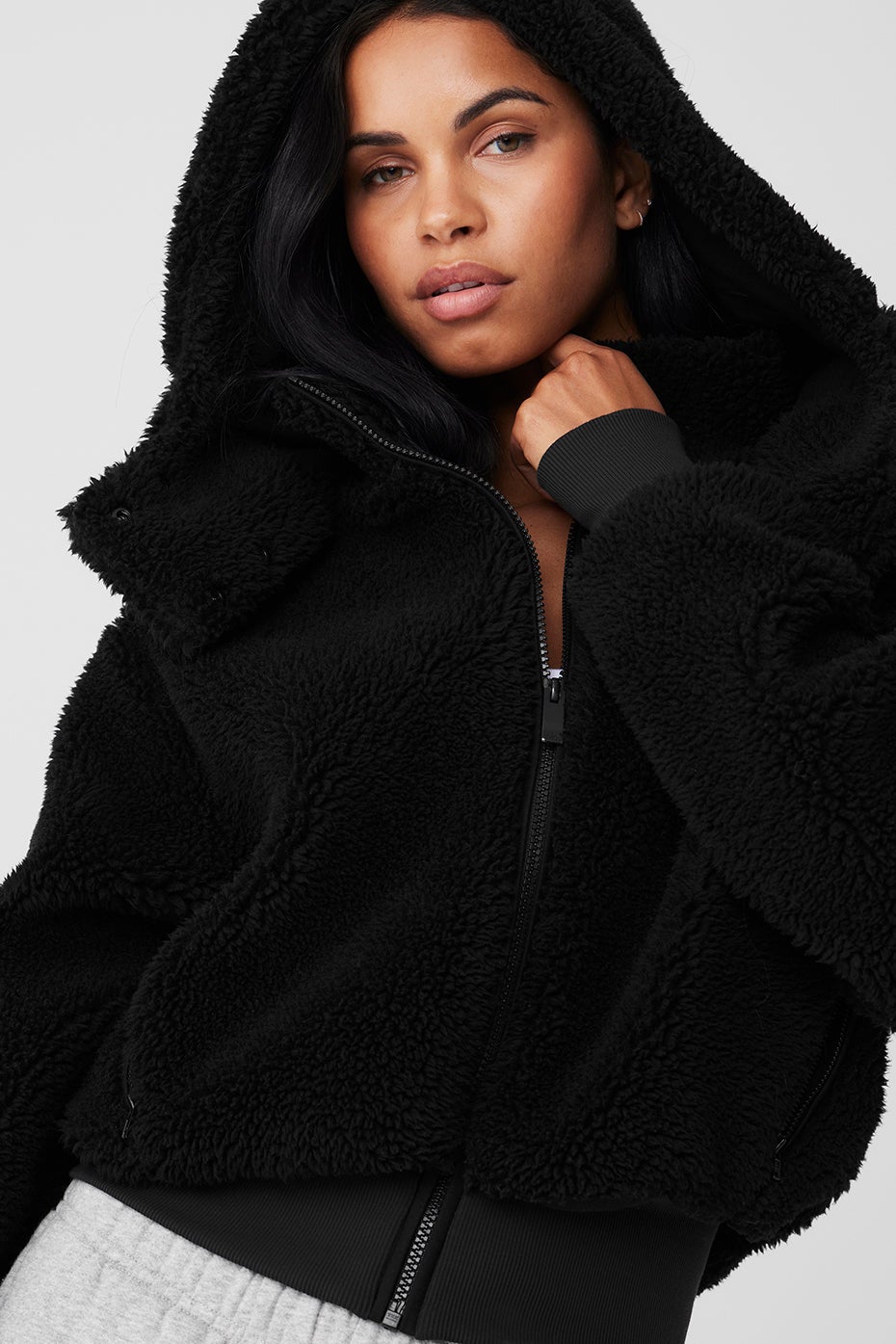 Buy Foxy Sherpa Jacket online | Alo Yoga UAE