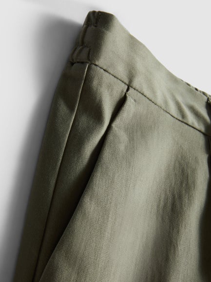 The Edit Chino Shorts