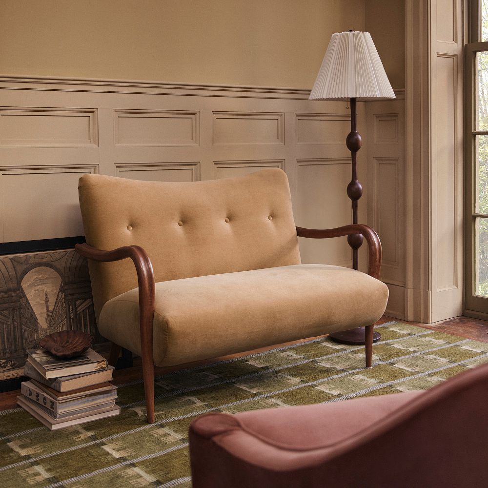 Pierce & Ward Bentwood Sofa (48")