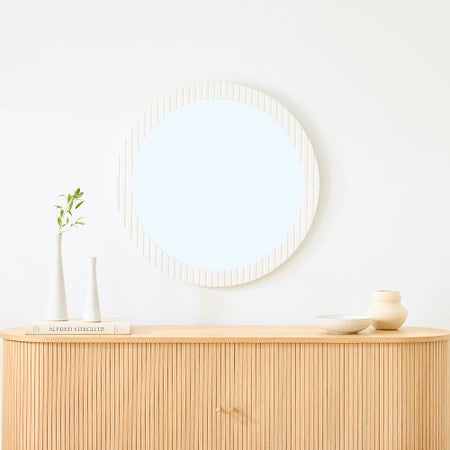 Quinn Lacquer Round Wall Mirror - 30"