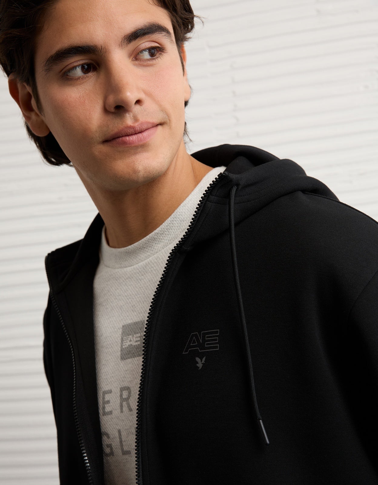 AE 24/7 Full-Zip Hoodie