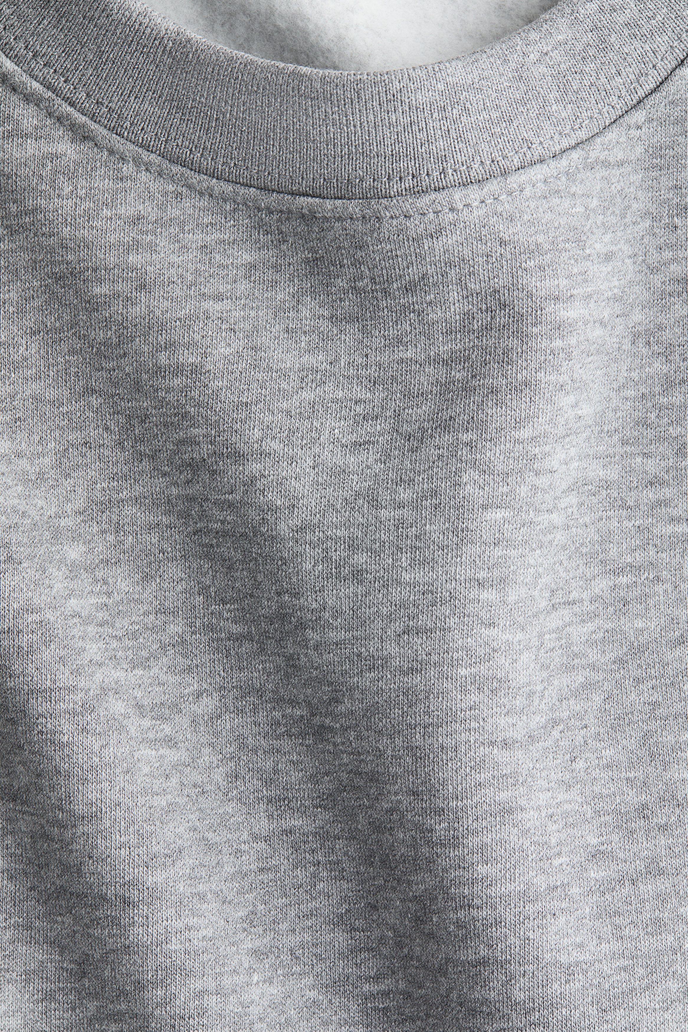 Oversized sweatshirt
