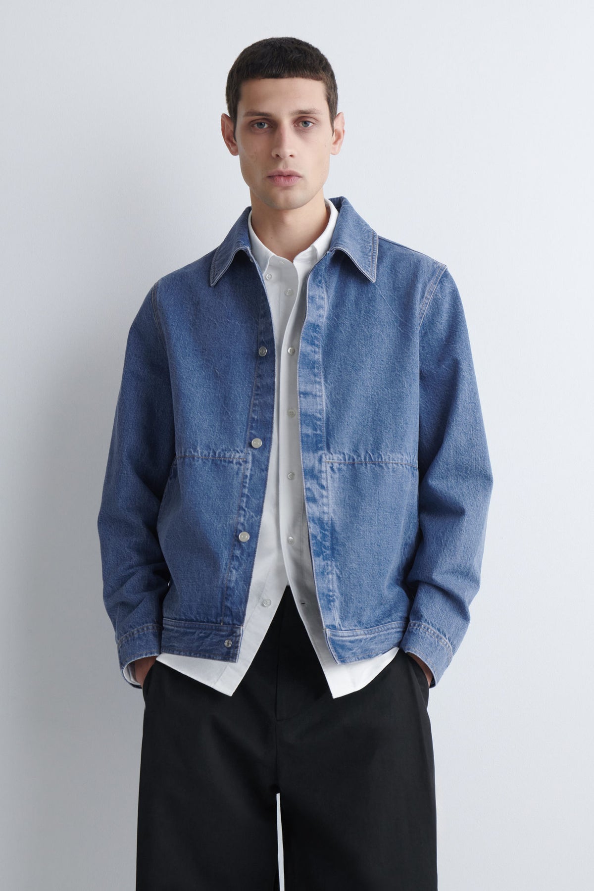 MINIMAL DENIM JACKET — Blue light