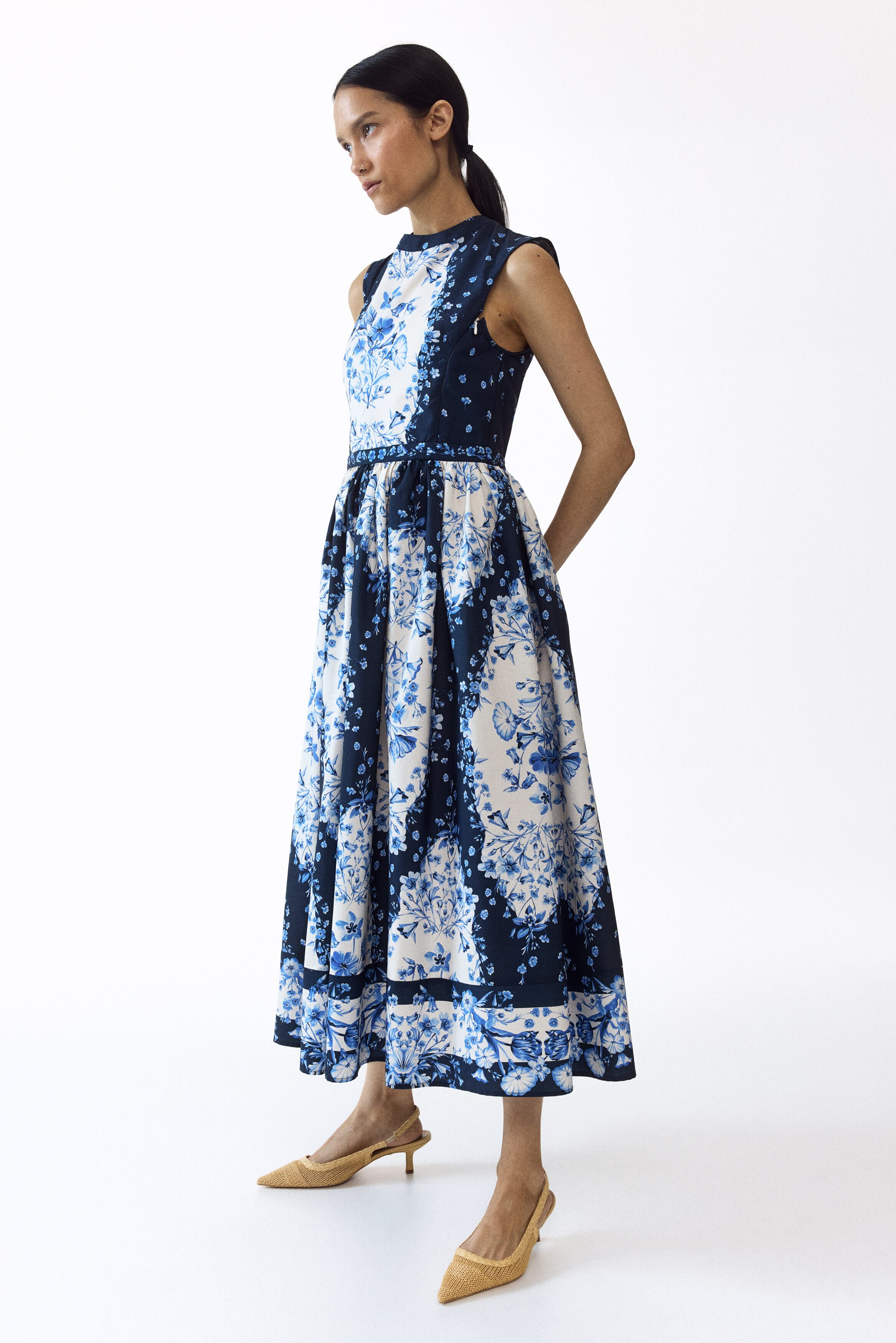 MAMA Flared-skirt nursing dress