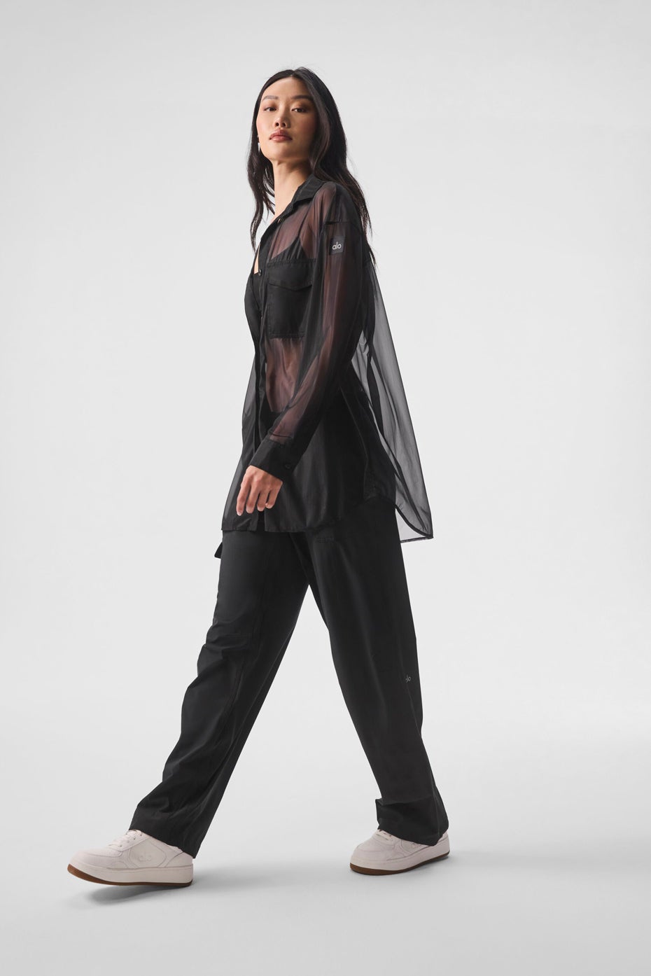【ALO Yoga】SHEER EFFUSION BUTTON DOWN LONG SLEEVE 海外限定 Sheer Effusion Button Down Long Sleeve | Alo Yoga UAE