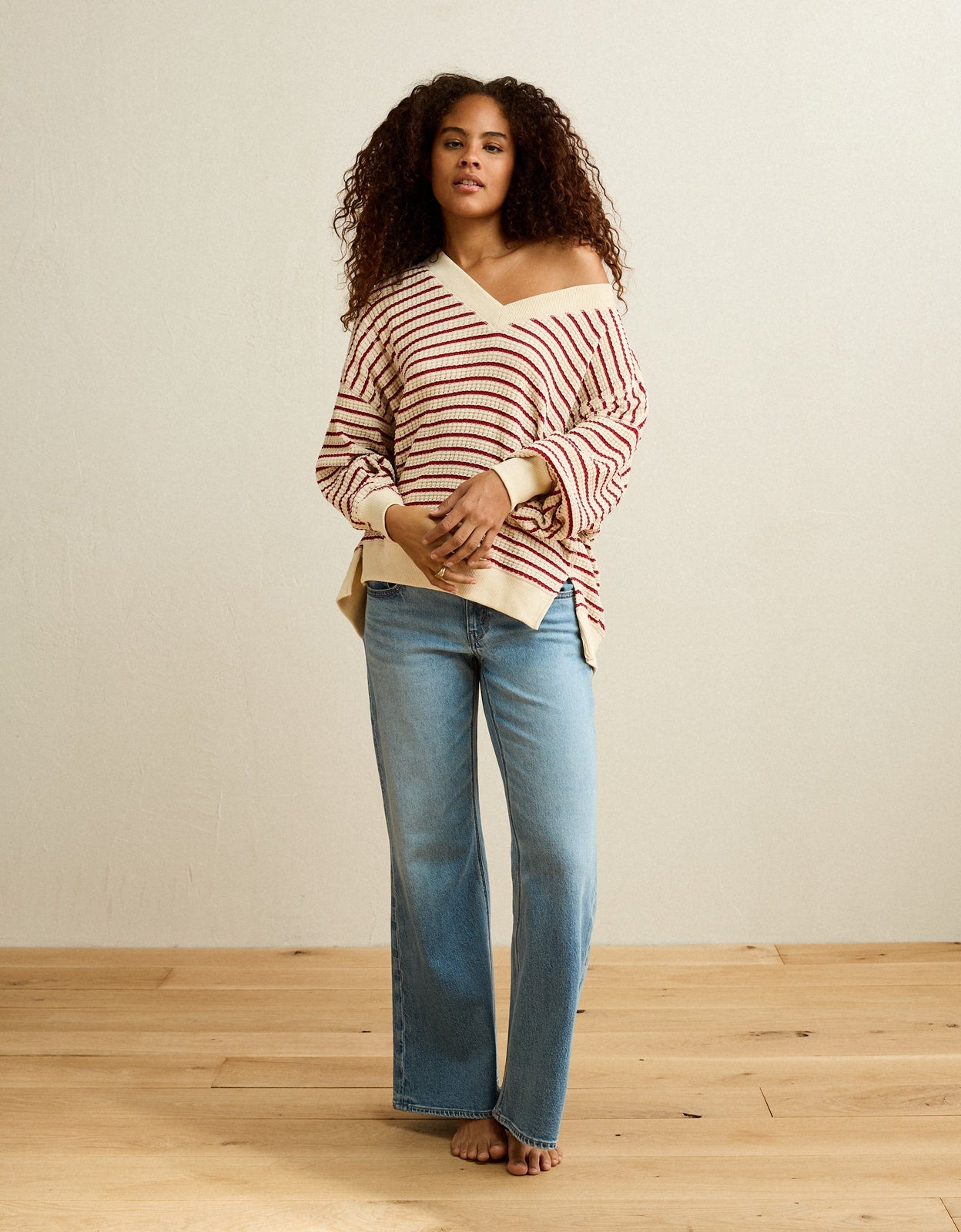 AE Big Hug V-Neck Waffle Sweatshirt