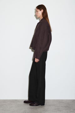 SCULPTED MERINO WOOL SHORT JACKET — Brown dark 3