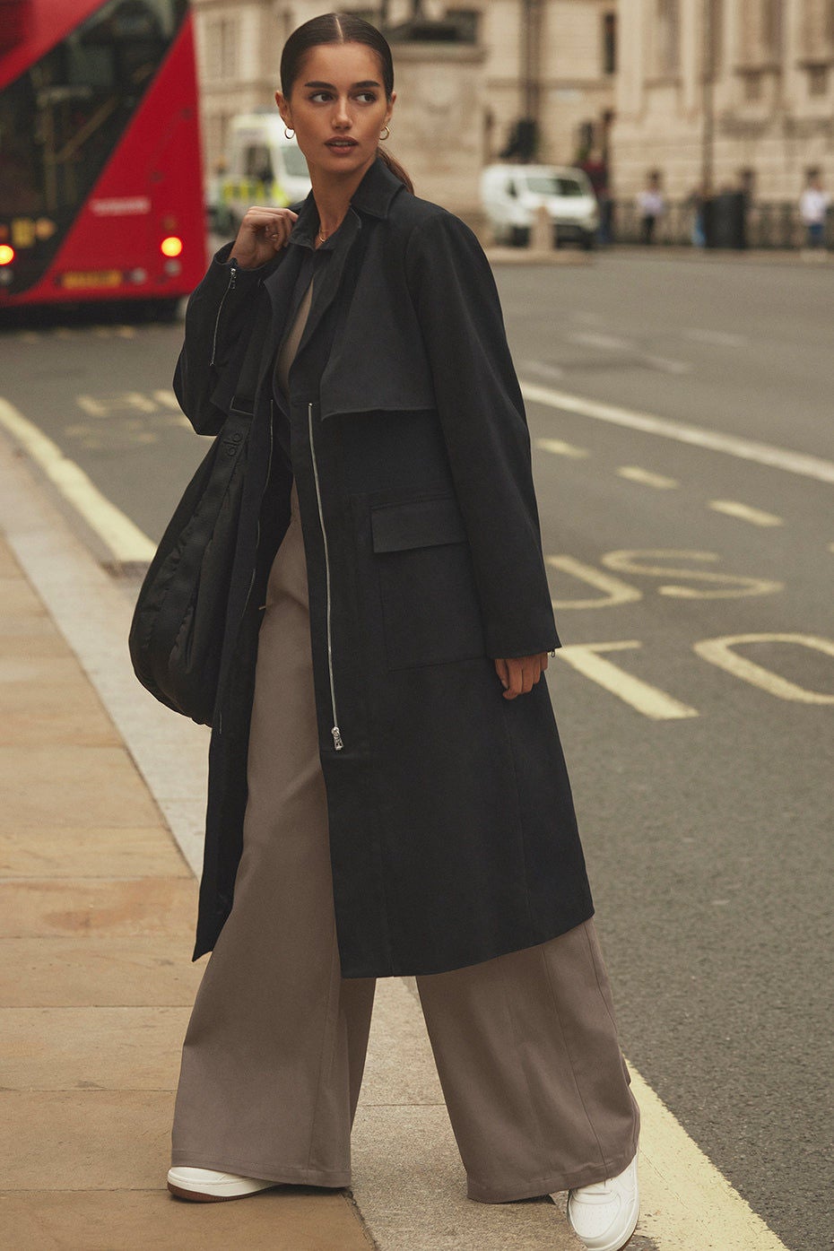 Formation Trench Coat | Alo Yoga Kuwait