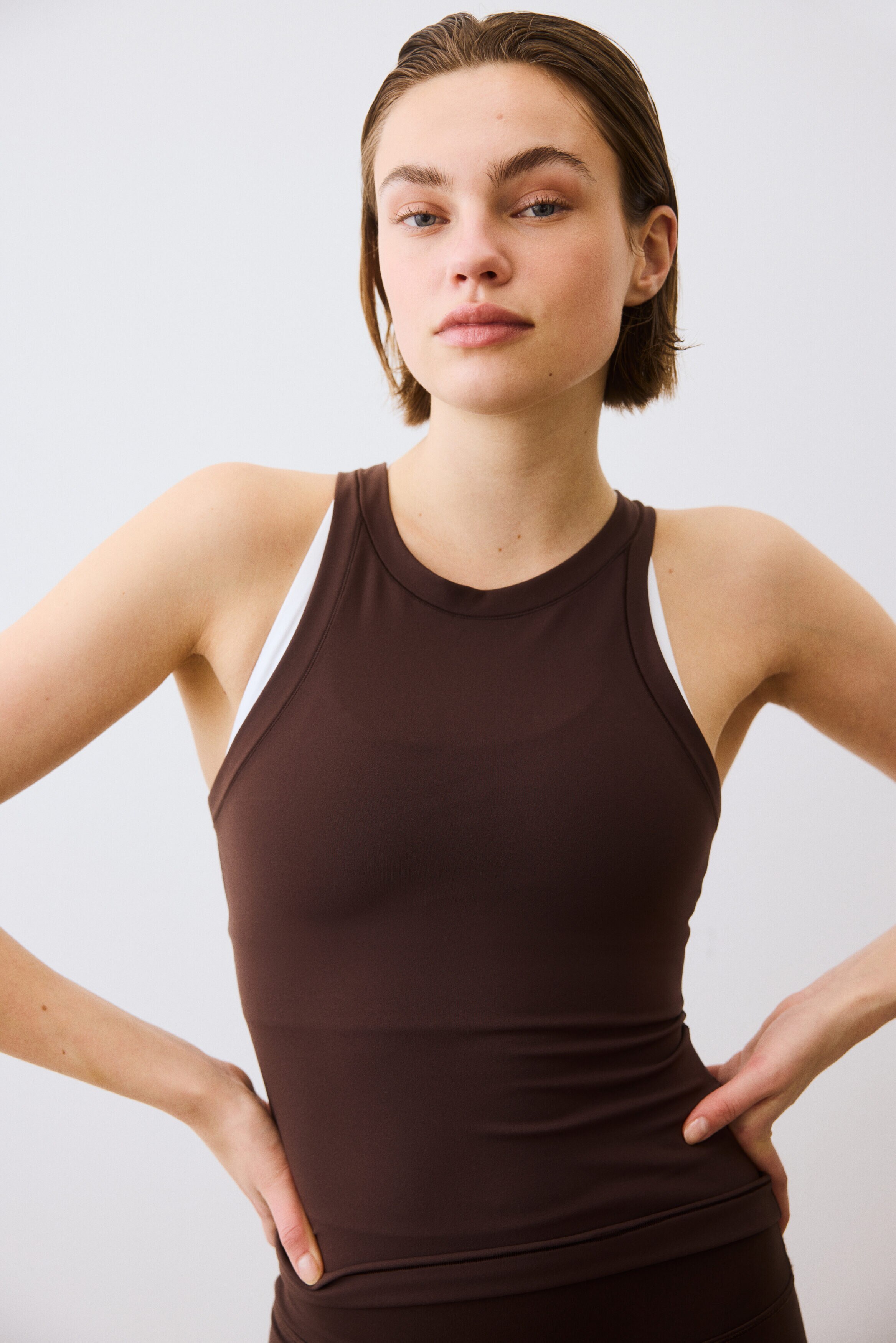 Slim Fit sports vest top with SoftMove™