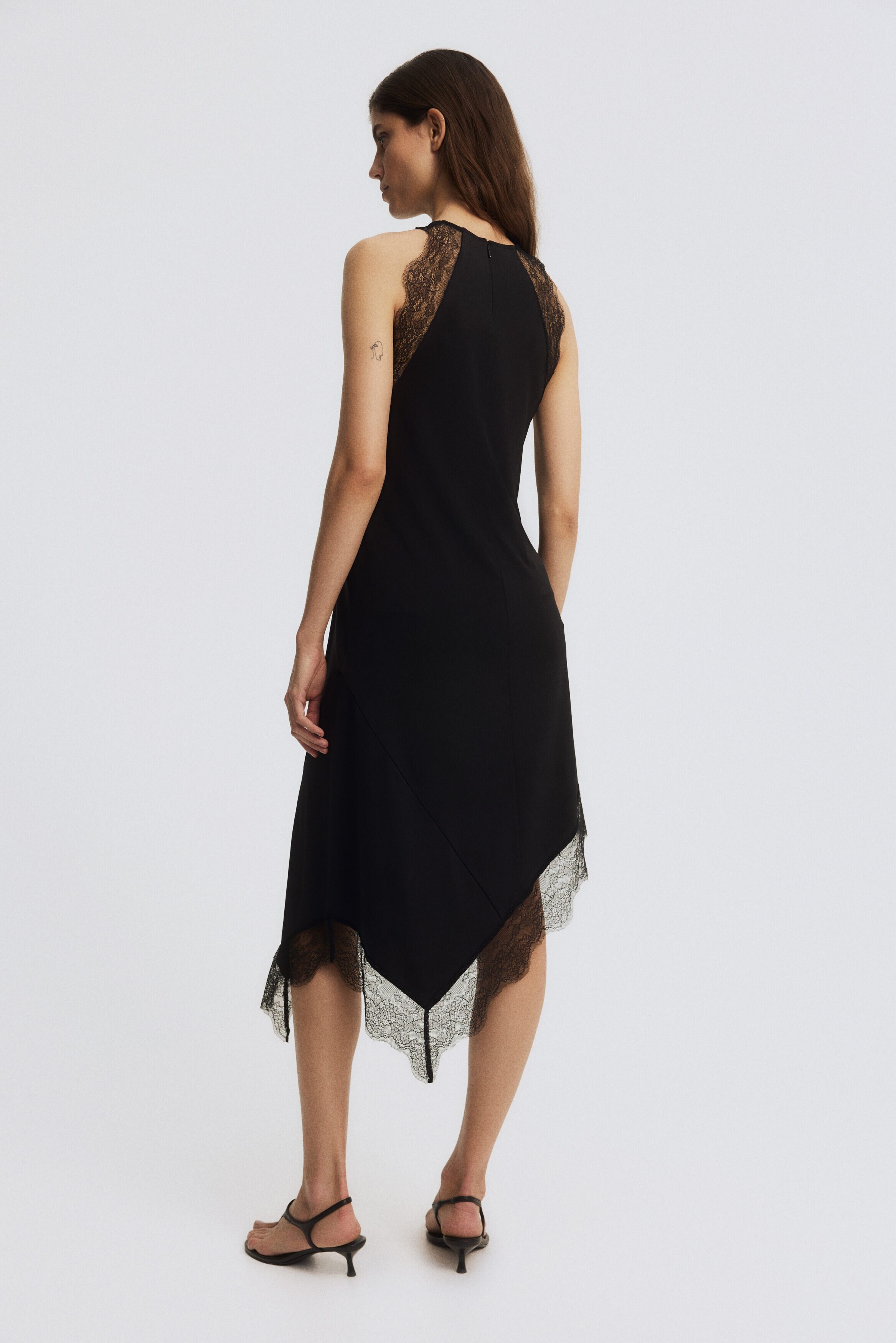 MAMA Lace-trimmed dress