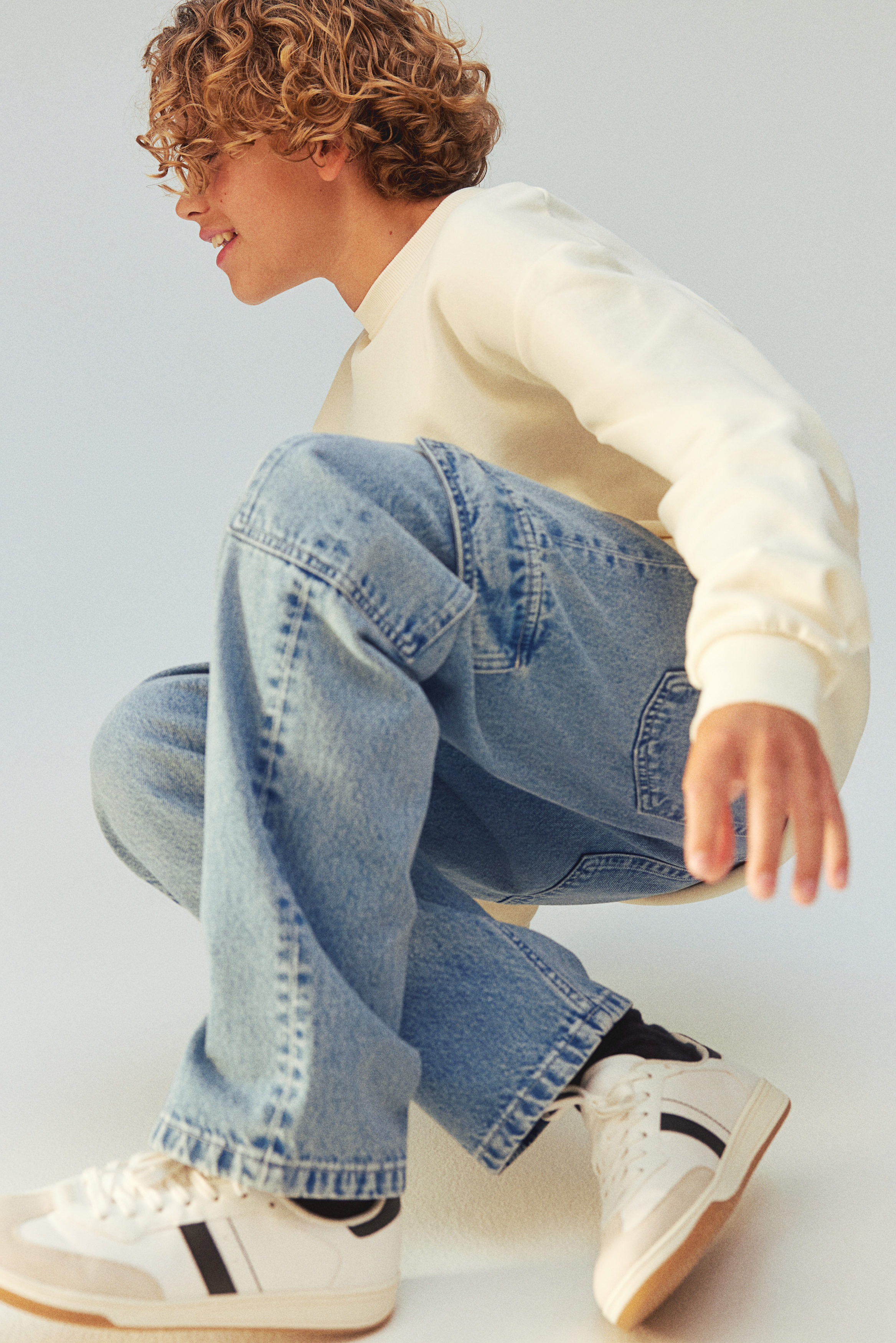 Loose straight leg jeans sale