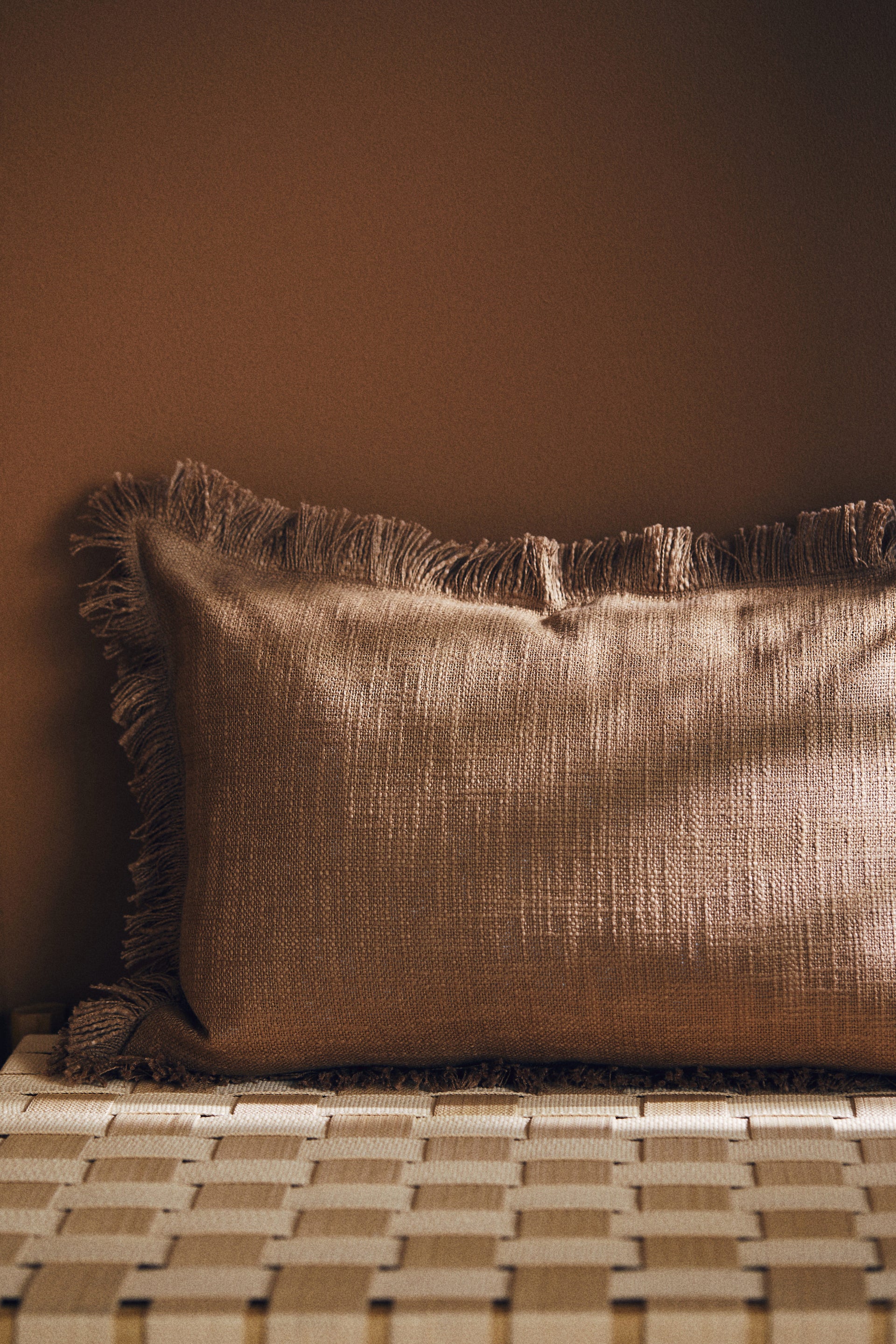 Slub weave cushion cover