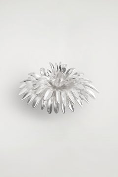 ABSTRACT FLORAL BROOCH — Undefined 3