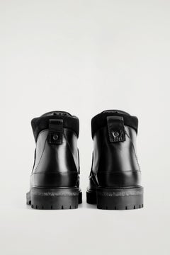 LEATHER HIKING BOOTS — Black dark 2