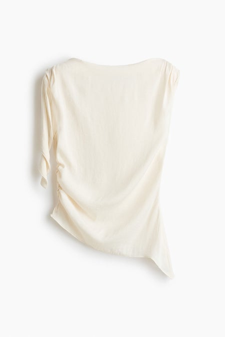 Asymmetric tie-detail top