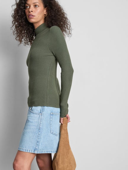 Ribbed Turtle Neck Jumper